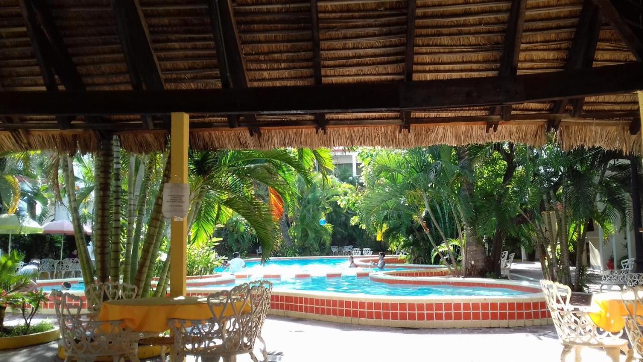 Delfin Playa Azul Hotel Lázaro Cárdenas Exterior foto