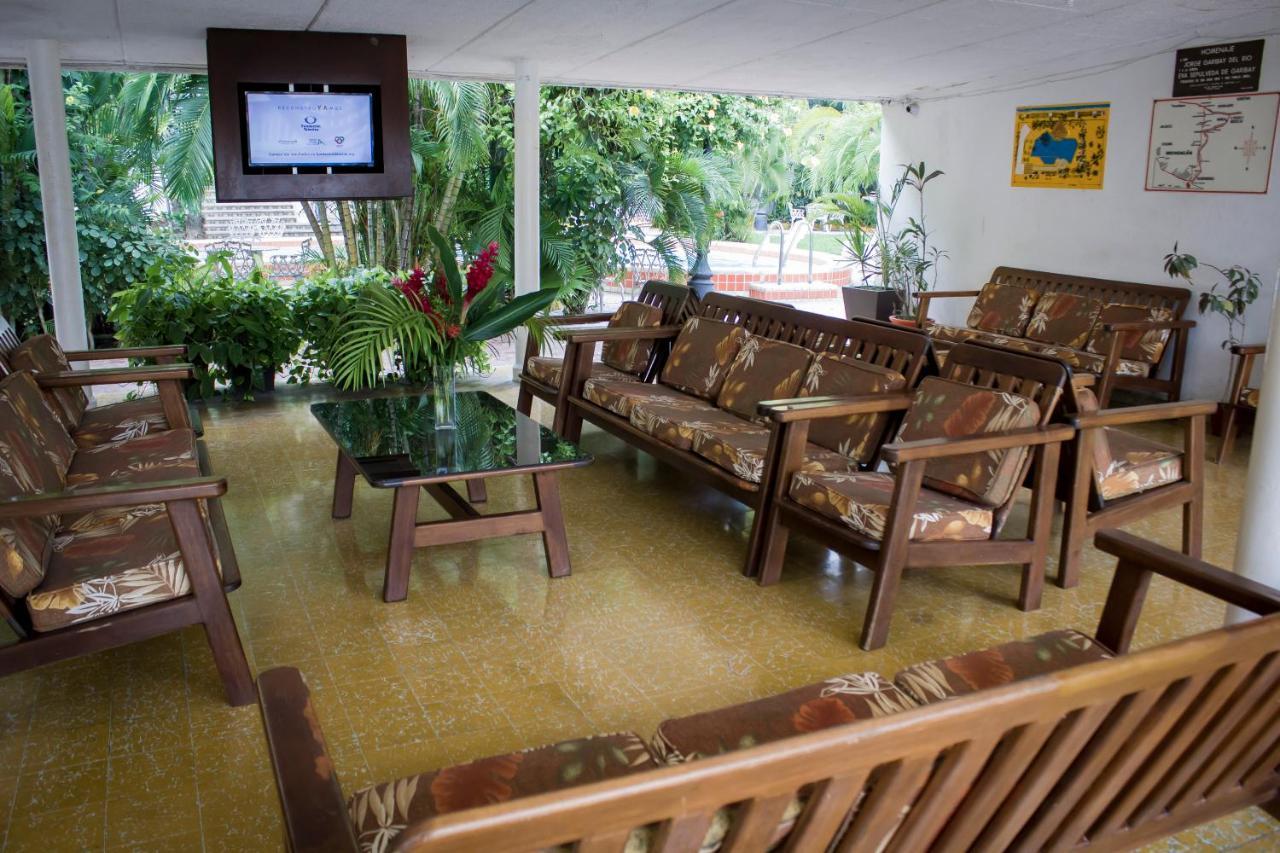 Delfin Playa Azul Hotel Lázaro Cárdenas Exterior foto